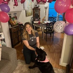 Meet your Posher, Lindsey